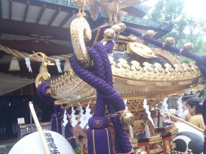 蒲田八幡神社の宮神輿（接写1）