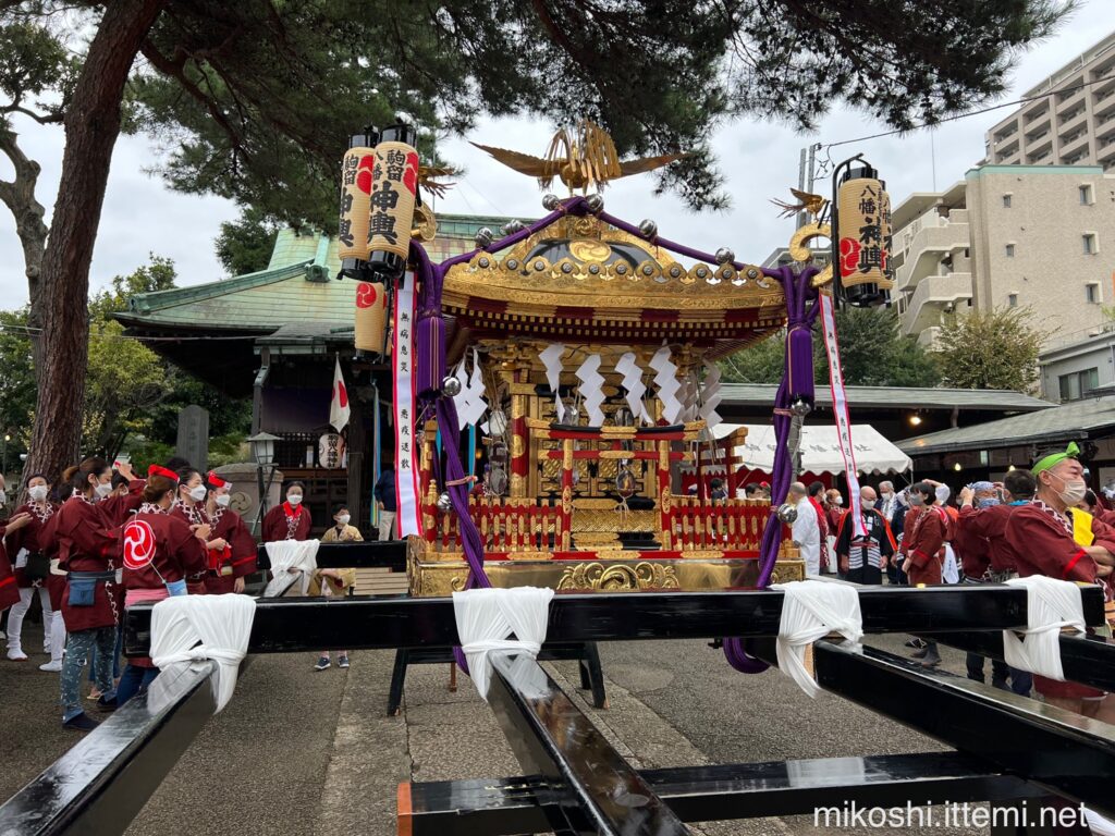 駒留八幡神社の宮神輿